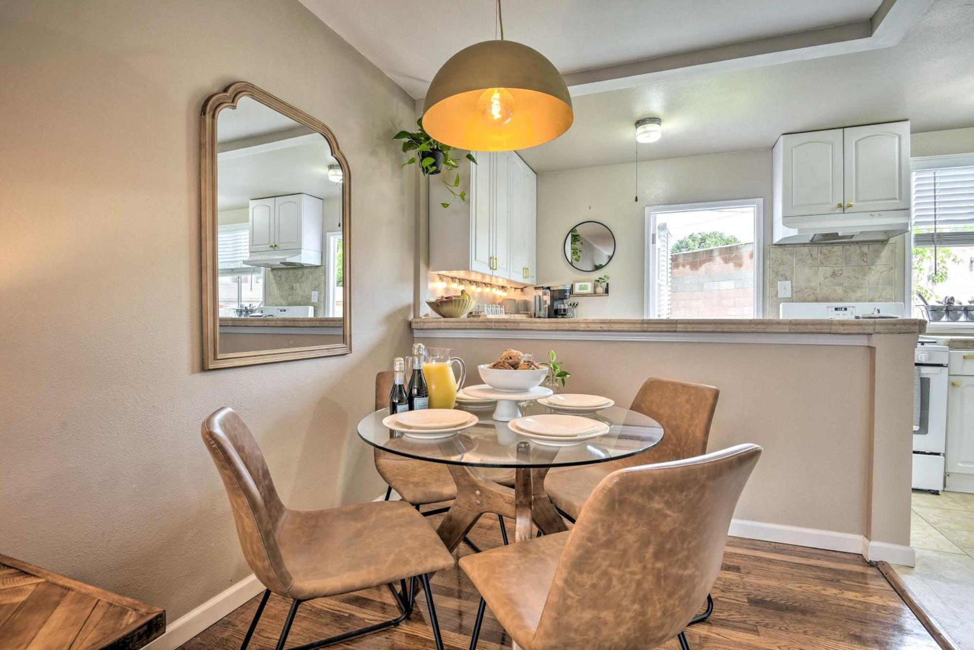 Stylish And Modern Burbank Gem With Private Yard! Villa Exterior photo