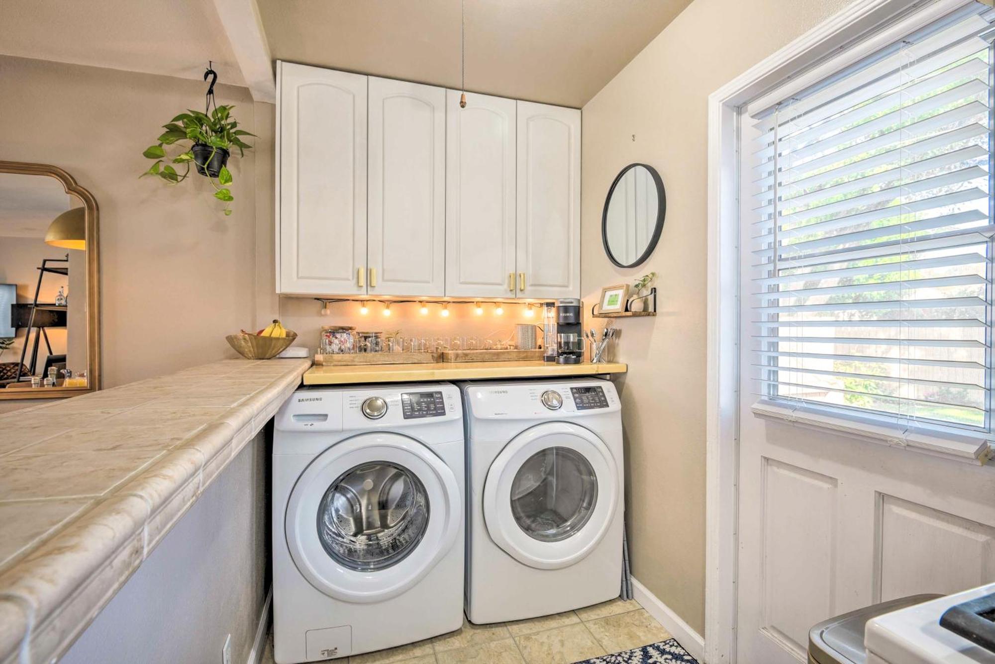 Stylish And Modern Burbank Gem With Private Yard! Villa Exterior photo