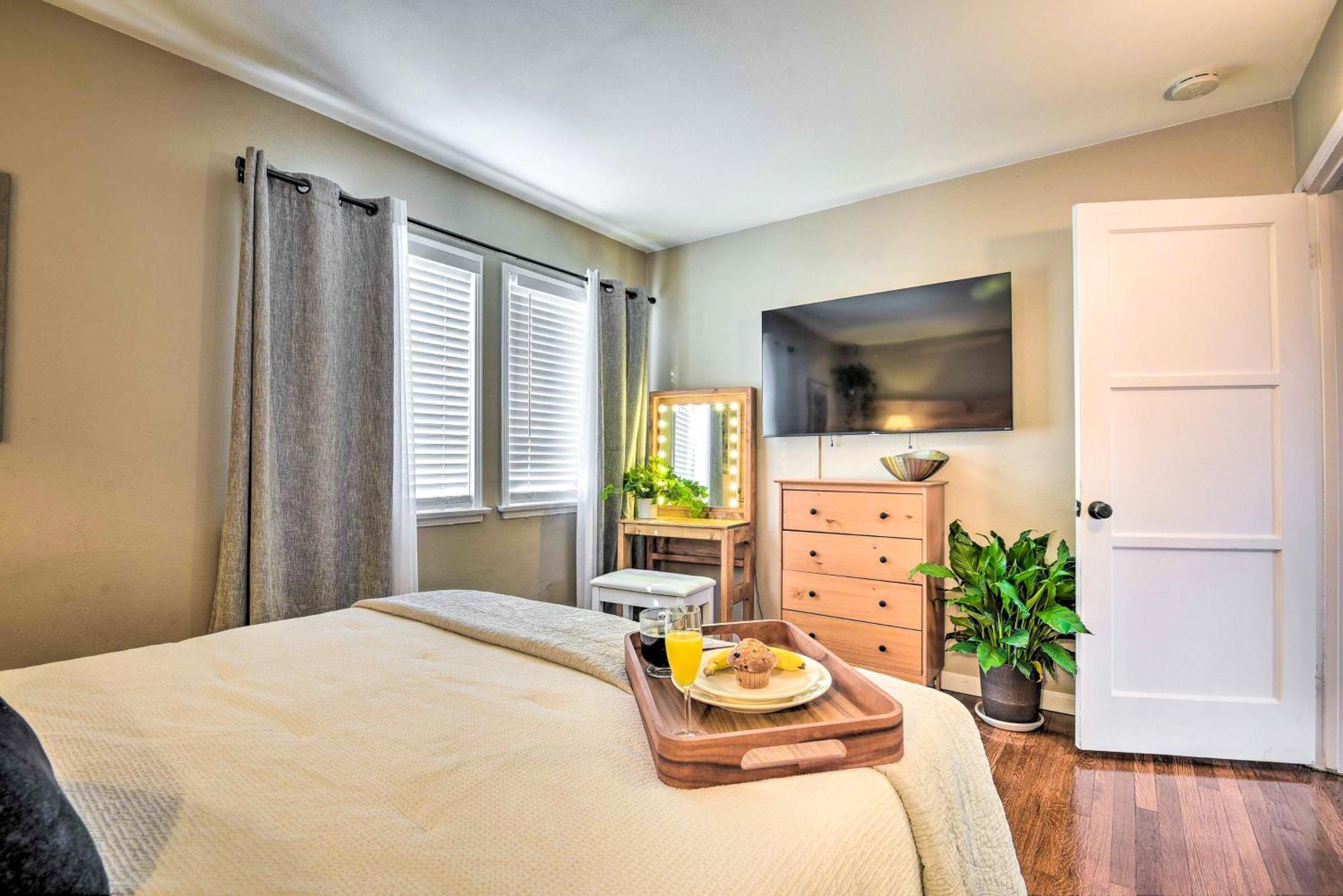 Stylish And Modern Burbank Gem With Private Yard! Villa Exterior photo